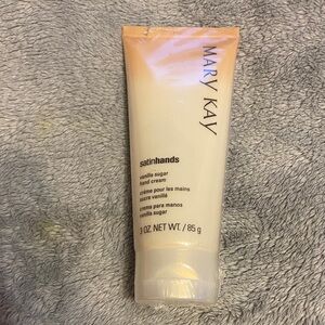 Mary Kay SatinHands Vanilla Sugar Hand Cream - Peach & Ivory
